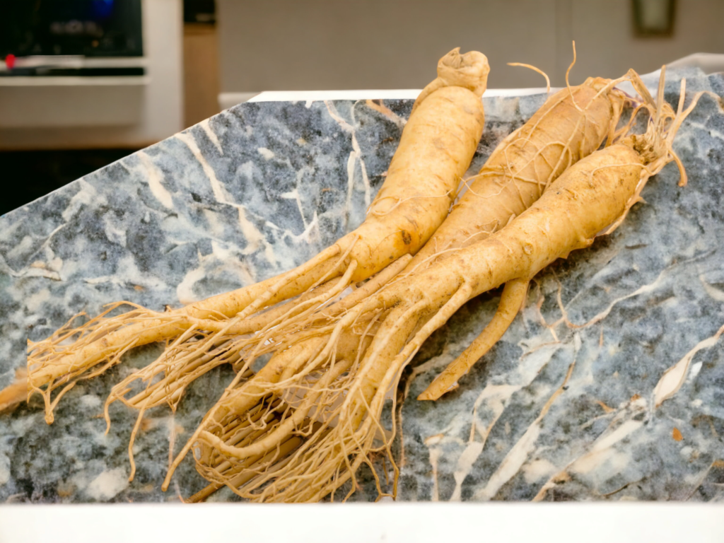 Santé Sexuelle : Comment raviver la flame dans un couple 3 Le ginseng est une plante naturelle qui augmente l'énergie et la vitalité